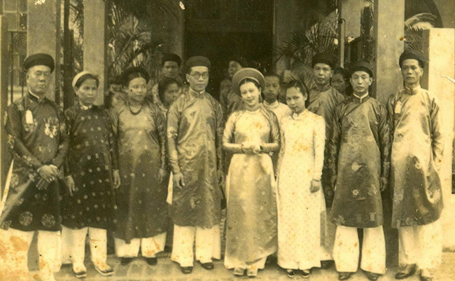 Đám cưới GS. Ngụy Như Kontum với vợ là Bà Nguyễn Thị Đỗ