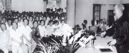 Tư tưởng Hồ Chí Minh về báo chí cách mạng Việt Nam