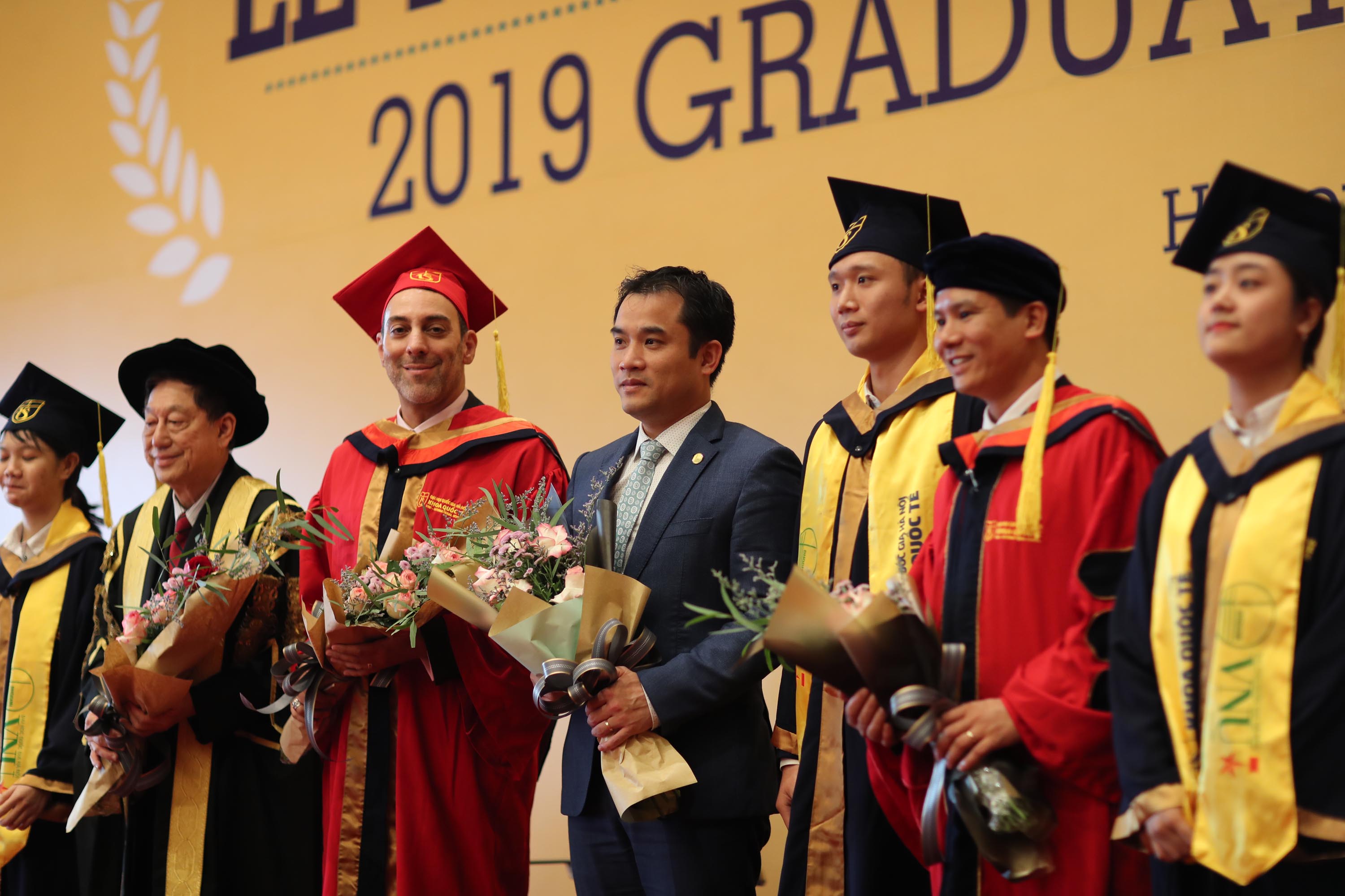Ấn Tượng Lễ Trao Bằng Tốt Nghiệp Năm 2019 Của Vnu - Is | Đại Học Quốc Gia  Hà Nội