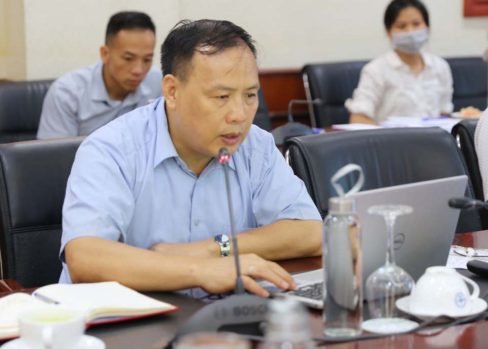 https://www.vnu.edu.vn/upload/2020/08/26673/(VNU)%20Hoi%20nghi%20tong%20ket%20dao%20tao%20(2).jpg